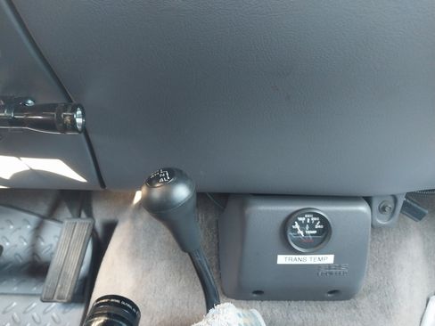 Used 1997 Dodge Ram 1500 Truck 4x4 Club Cab image 20