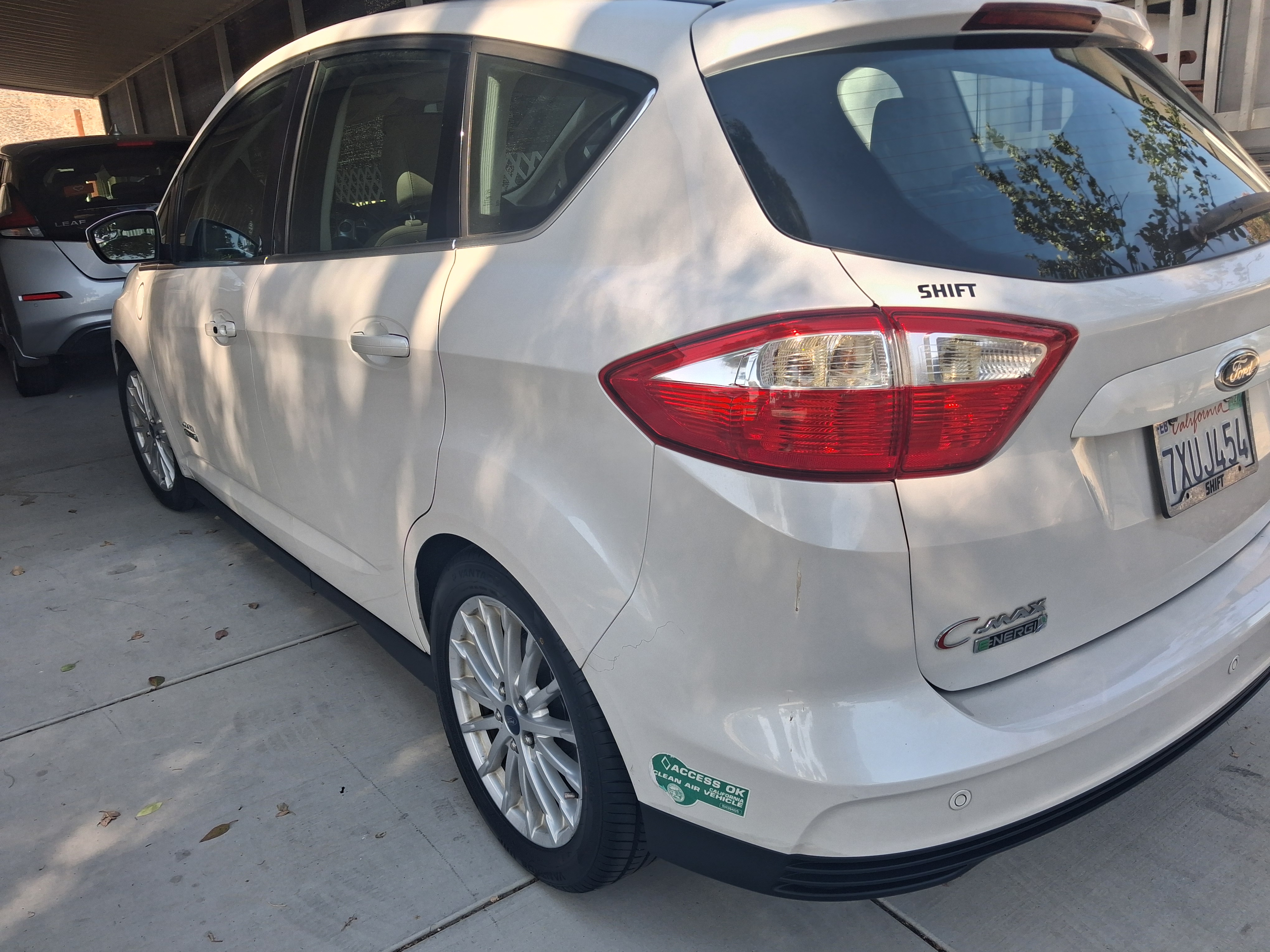 Used 2013 Ford C-MAX Energi SEL FWD image 4