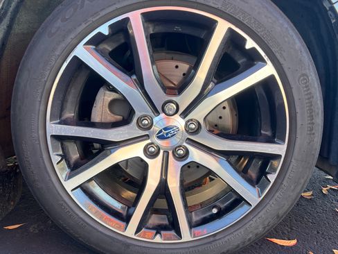 Used 2017 Subaru Impreza 2.0i Limited image 8