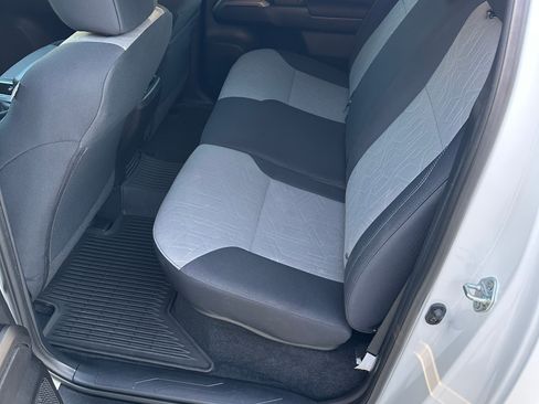 Used 2021 Toyota Tacoma TRD Off-Road w/ Technology Package image 23