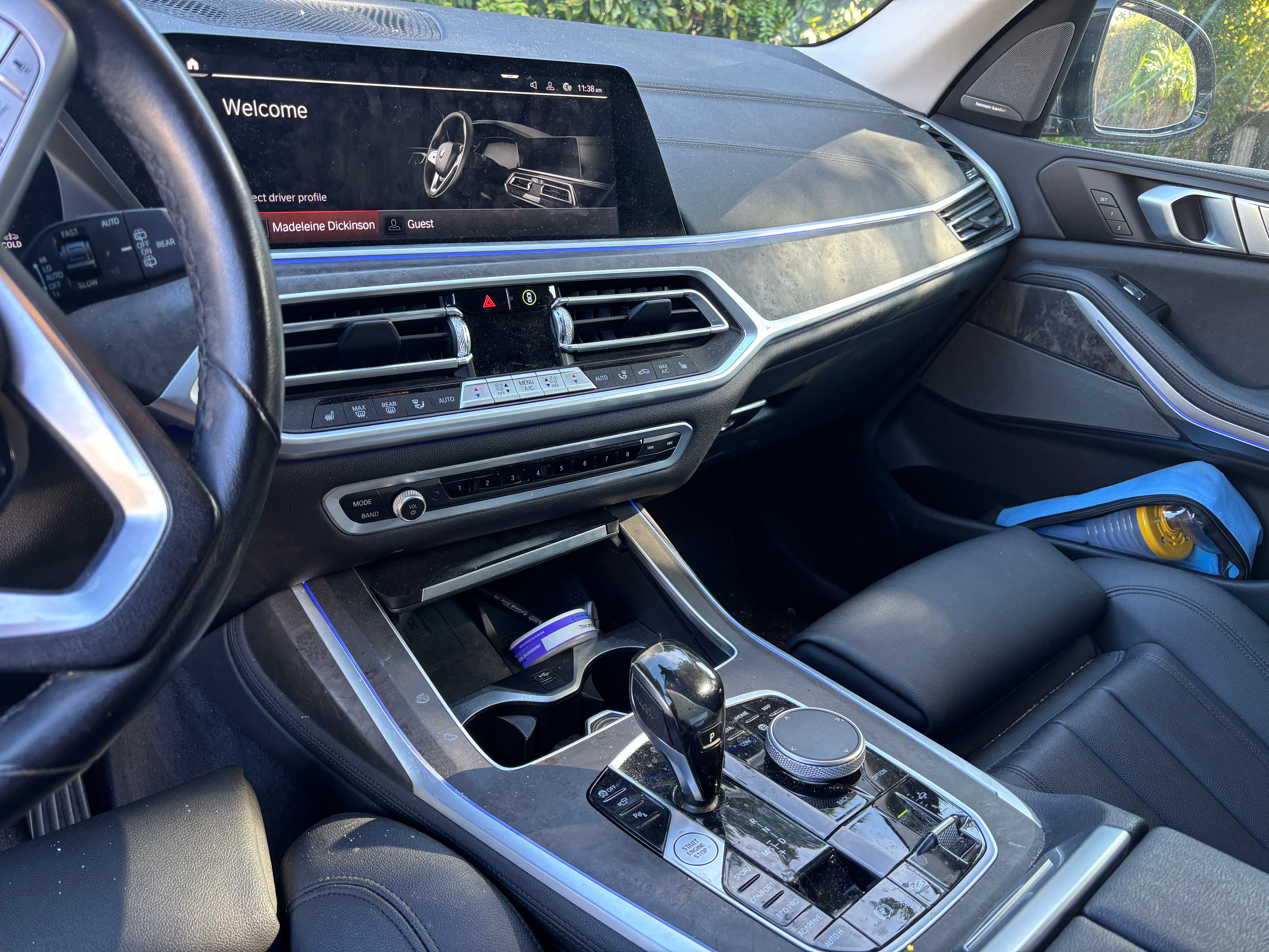 Used 2021 BMW X7 xDrive40i w/ Premium Package image 12