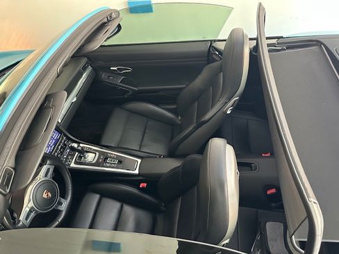 Used 2012 Porsche 911 Carrera S image 17