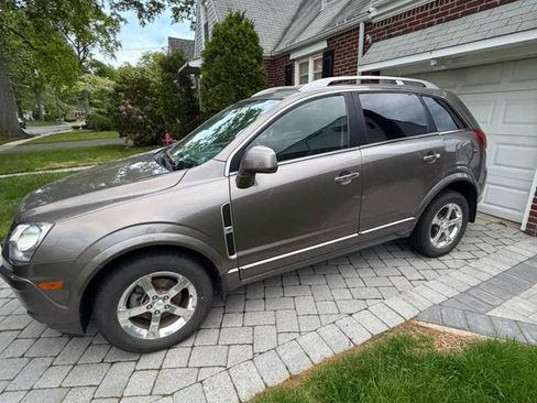 Used 2012 Chevrolet Captiva Sport LT w/ Convenience Package FWD image 10