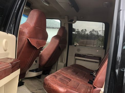 Used 2008 Ford F350 King Ranch image 2