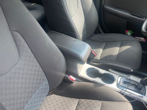 Used 2012 Ford Fusion SE FWD image 12