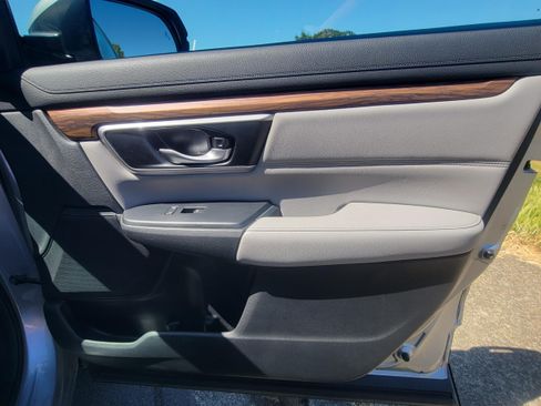 Used 2018 Honda CR-V EX-L image 13