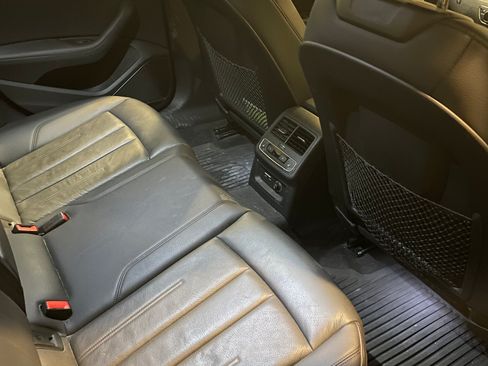 Used 2019 Audi A4 2.0T Premium Plus w/ Premium Plus Package image 8