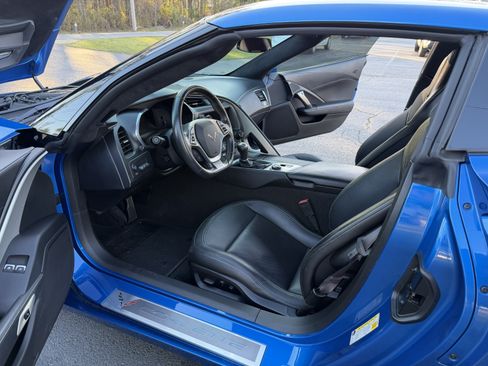 Used 2016 Chevrolet Corvette Z06 w/ 3LZ Preferred Equipment Group image 23
