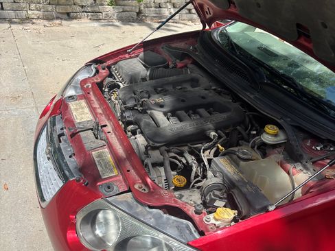 Used 2004 Chrysler 300M FWD image 11