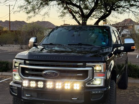 Used 2020 Ford F350 Platinum image 9