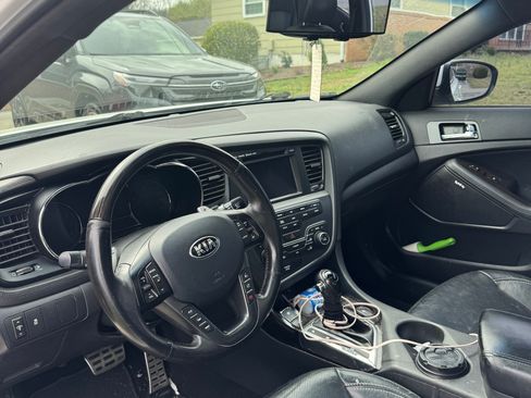 Used 2013 Kia Optima SX w/ Limited Pkg image 8