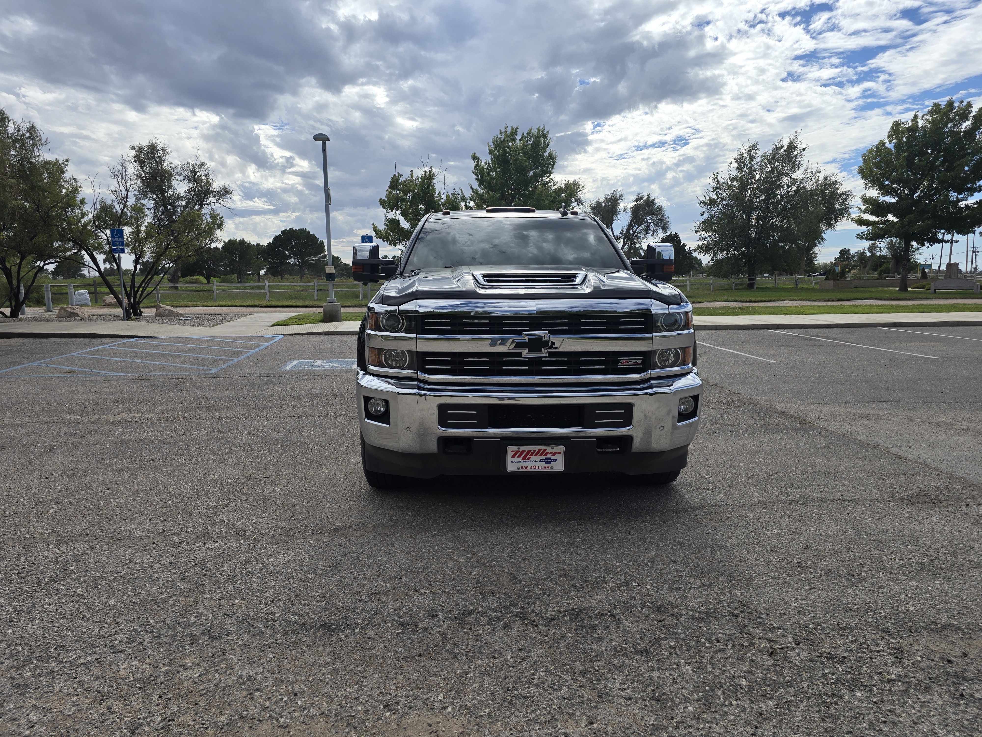 Used 2017 Chevrolet Silverado 3500 LTZ w/ Duramax Plus Package AWD/4WD image 8