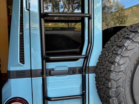 Used 2024 INEOS Grenadier image 8