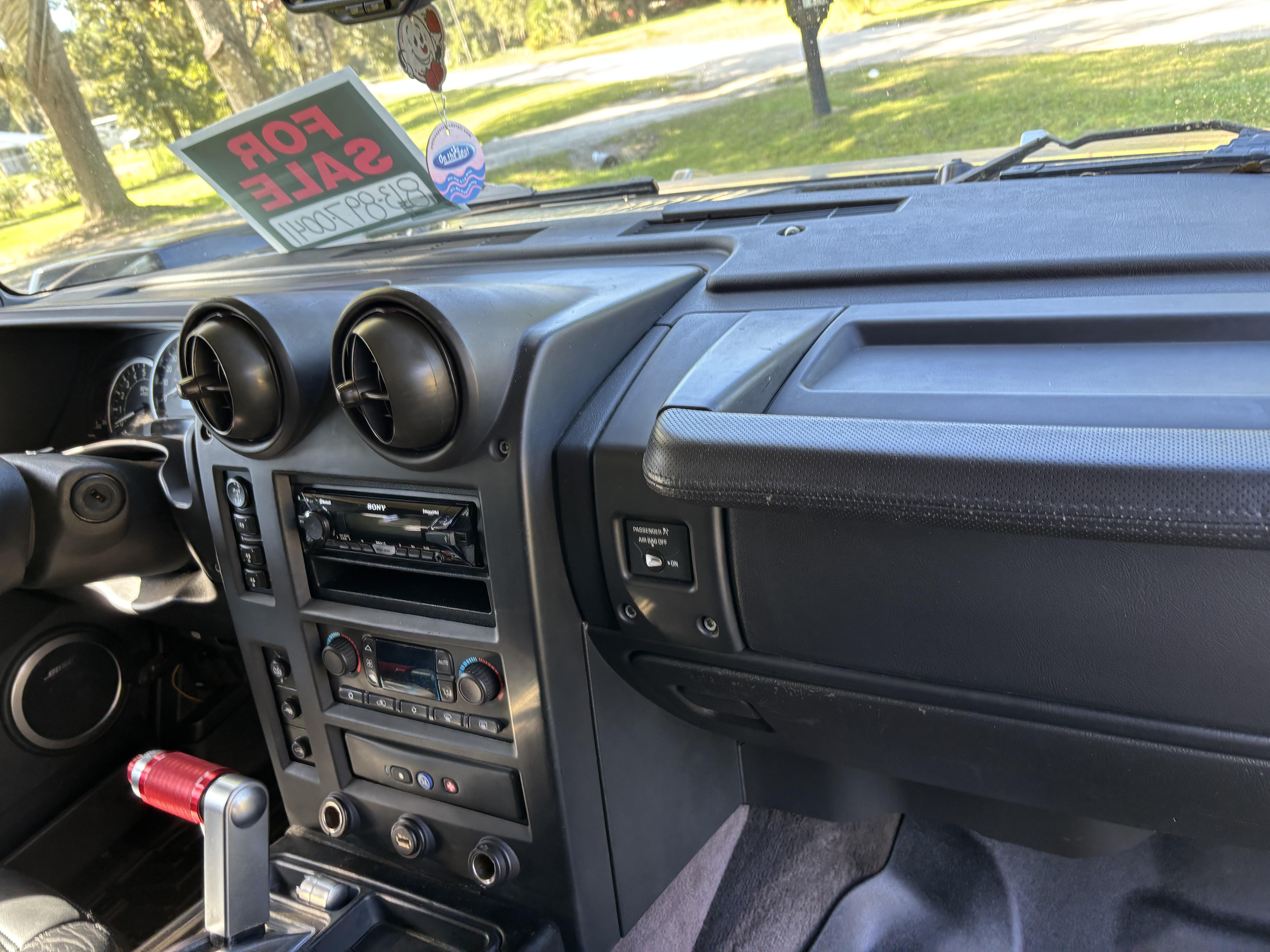 Used 2005 HUMMER H2 w/ Preferred Equipment Group AWD/4WD image 11