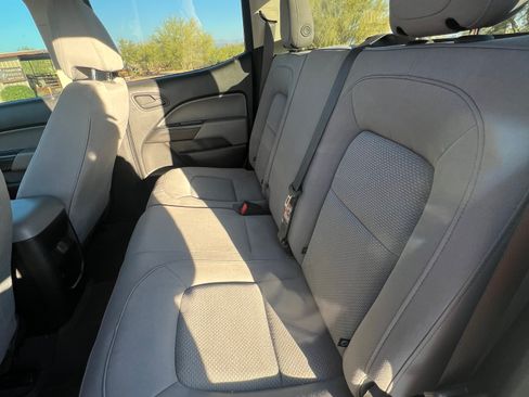 Used 2021 Chevrolet Colorado W/T w/ WT Convenience Package image 10