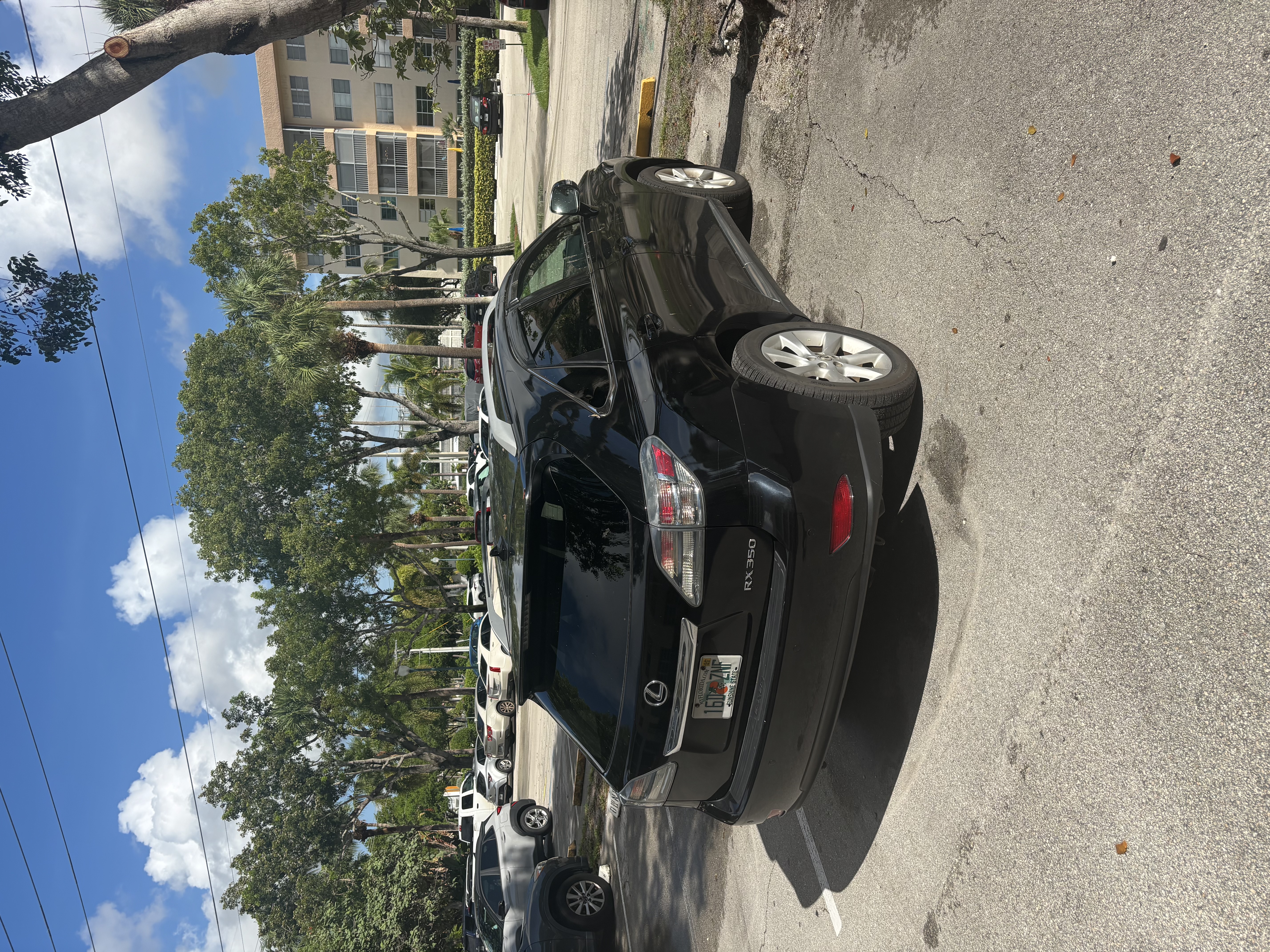 Used 2012 Lexus RX 350 FWD w/ Premium Pkg image 2