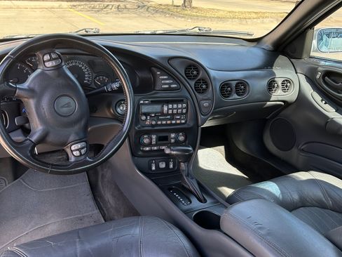 Used 2002 Pontiac Bonneville SLE w/ Heat & Seat Pkg image 13