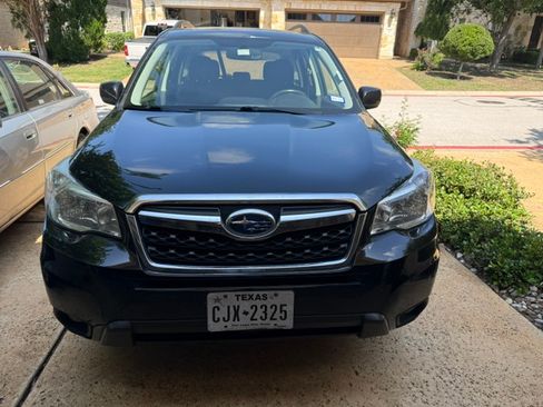 Used 2014 Subaru Forester 2.5i Limited w/ Popular Package #2 AWD/4WD image 2