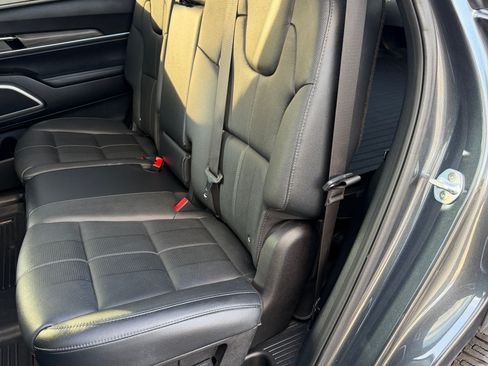 Used 2020 Kia Telluride EX image 9
