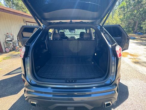 Used 2022 Ford Edge ST w/ Equipment Group 401A AWD/4WD image 13