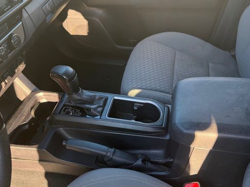 Used 2021 Toyota Tacoma SR image 6