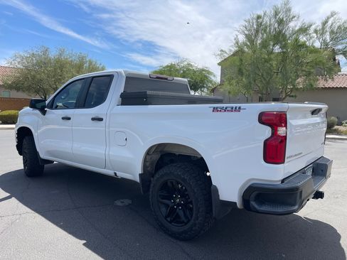 Used 2019 Chevrolet Silverado 1500 Custom Trail Boss w/ Custom Convenience Package AWD/4WD image 12