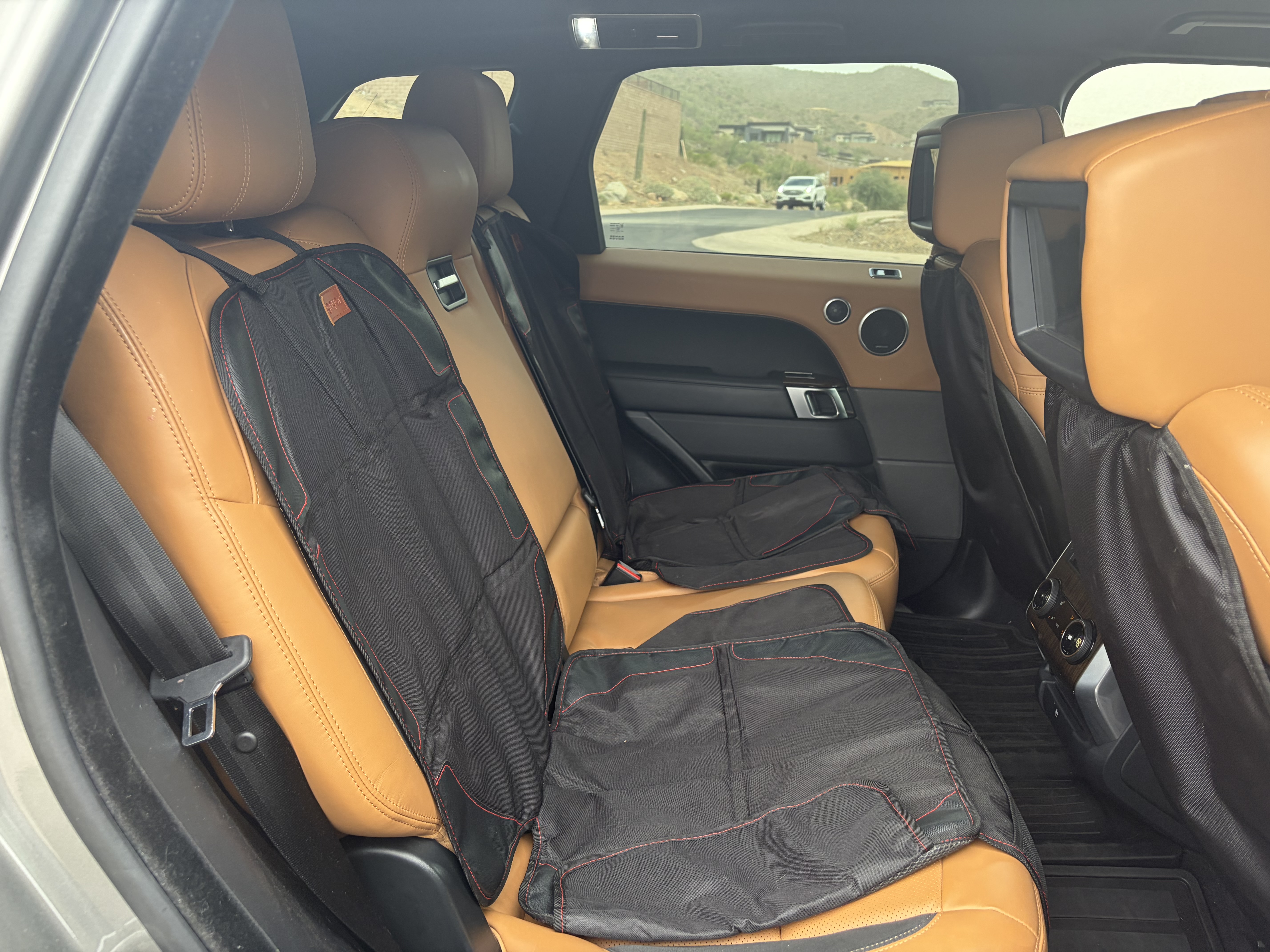 Used 2019 Land Rover Range Rover Sport Supercharged AWD/4WD image 12