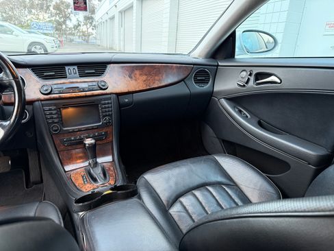 Used 2006 Mercedes-Benz CLS 500 image 20