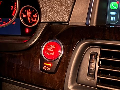 Used 2014 BMW 535i xDrive Sedan image 29