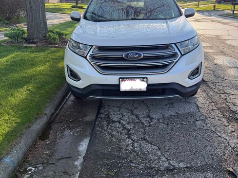 Used 2015 Ford Edge SEL w/ Equipment Group 201A FWD image 2