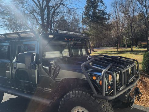 Used 2001 HUMMER H1 4-Door Wagon image 5