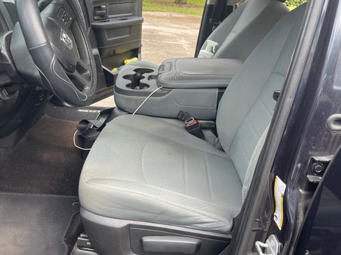 Used 2016 RAM 1500 Tradesman w/ Popular Equipment Group image 11