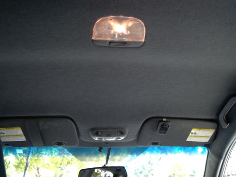 Used 2010 Subaru Impreza WRX STI image 22