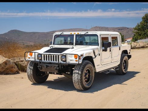 Used 1999 HUMMER H1 4-Door Hard Top image 16