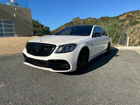 Used 2020 Mercedes-Benz S 63 AMG 4MATIC Sedan image 4