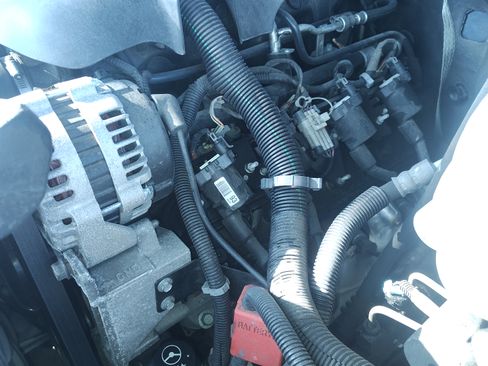 Used 2004 Chevrolet Tahoe LS w/ Cargo Package image 15