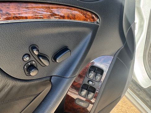 Used 2006 Mercedes-Benz CLK 500 Cabriolet image 11