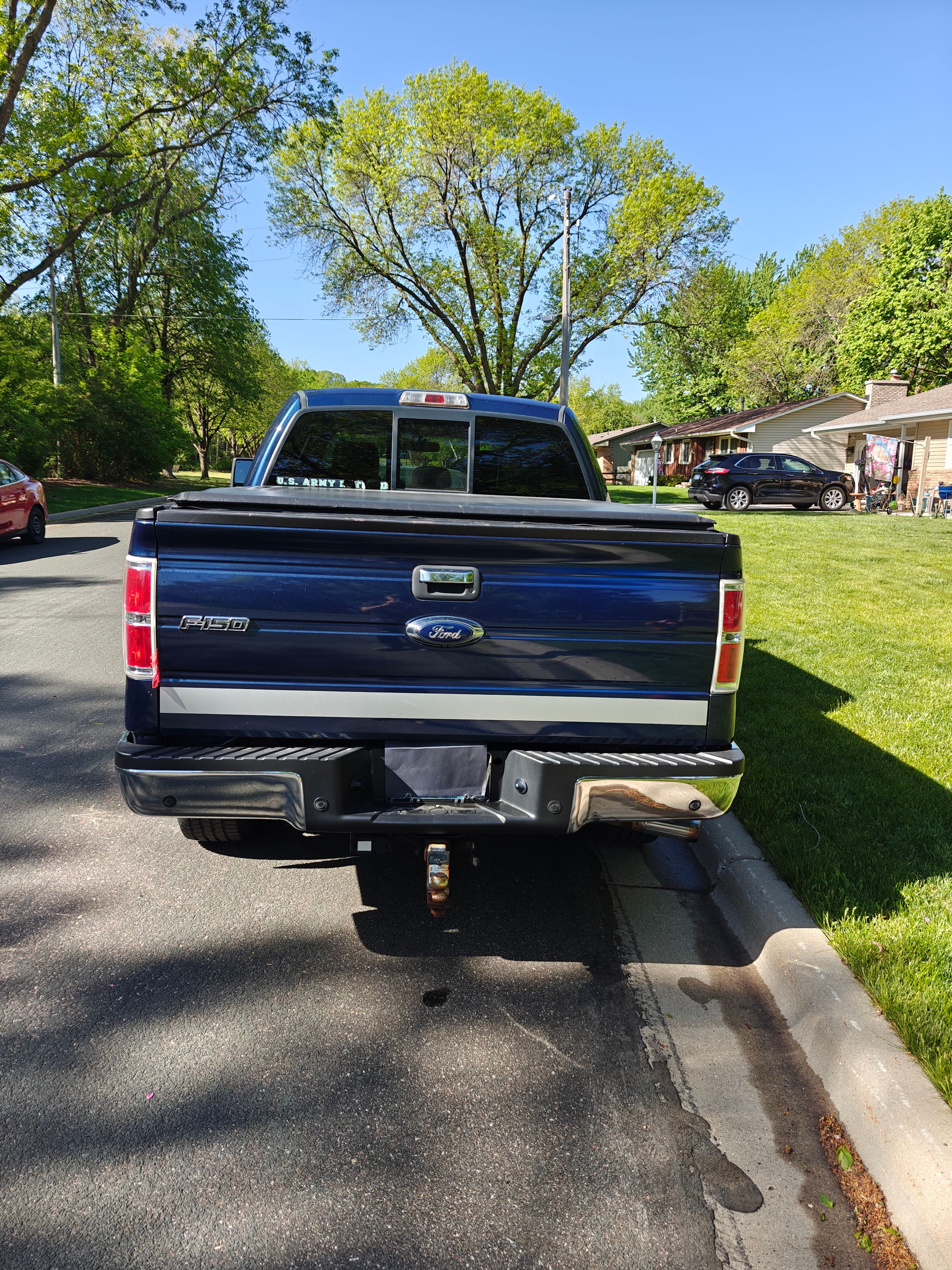 Used 2014 Ford F150 XLT w/ Equipment Group 302A Luxury AWD/4WD image 8