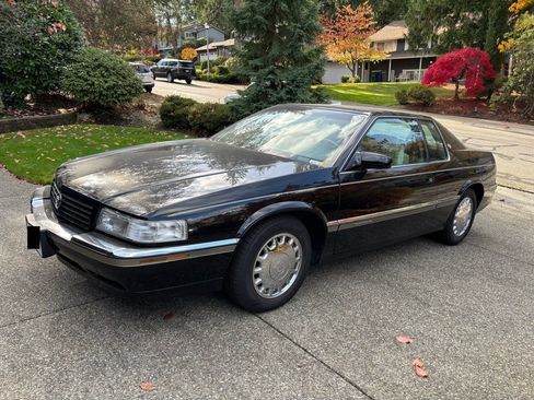 Used 1994 Cadillac Eldorado Touring image 1