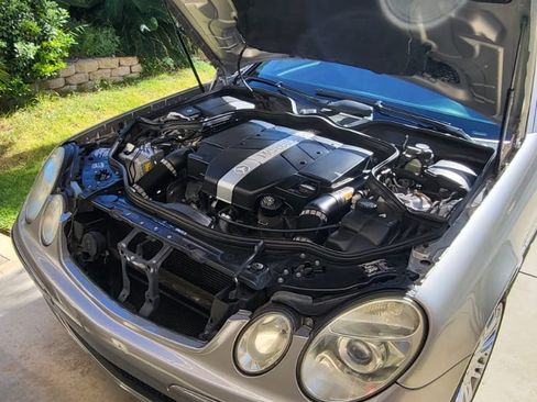 Used 2005 Mercedes-Benz E 320 Sedan image 8