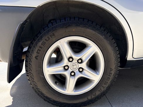 Used 2001 Toyota RAV4 2WD image 11