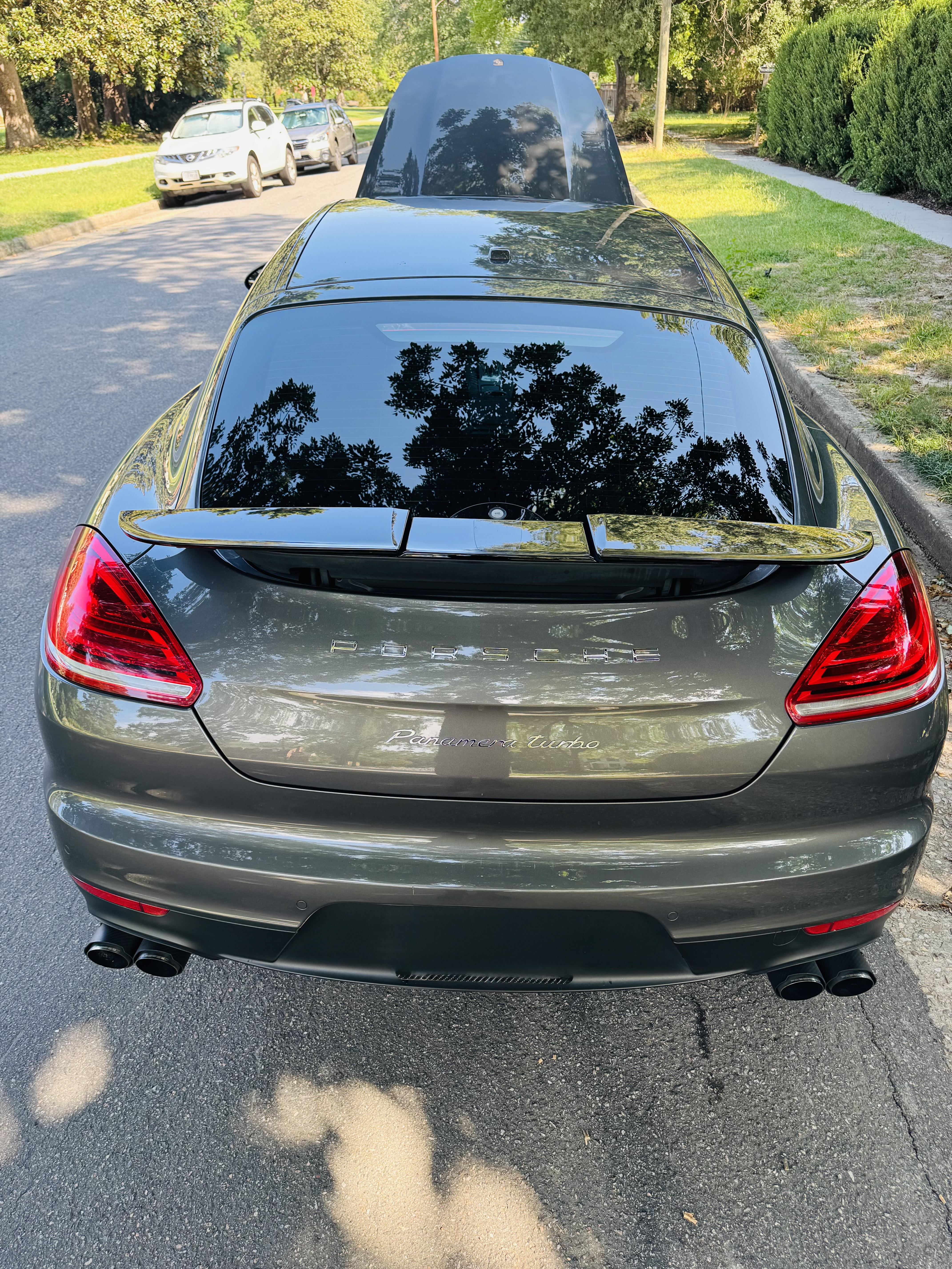 Used 2014 Porsche Panamera Turbo Executive AWD/4WD image 9