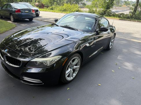 Used 2009 BMW Z4 sDrive30i RWD image 4