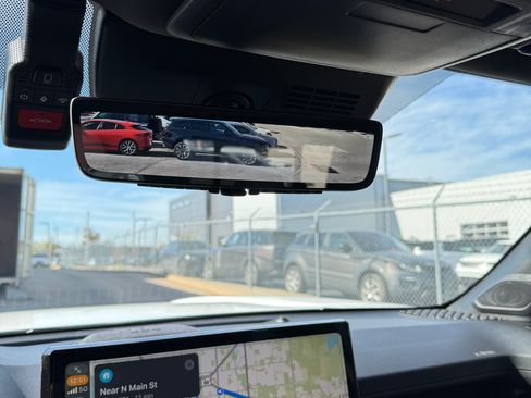 Used 2024 Toyota Tacoma TRD Off-Road image 19