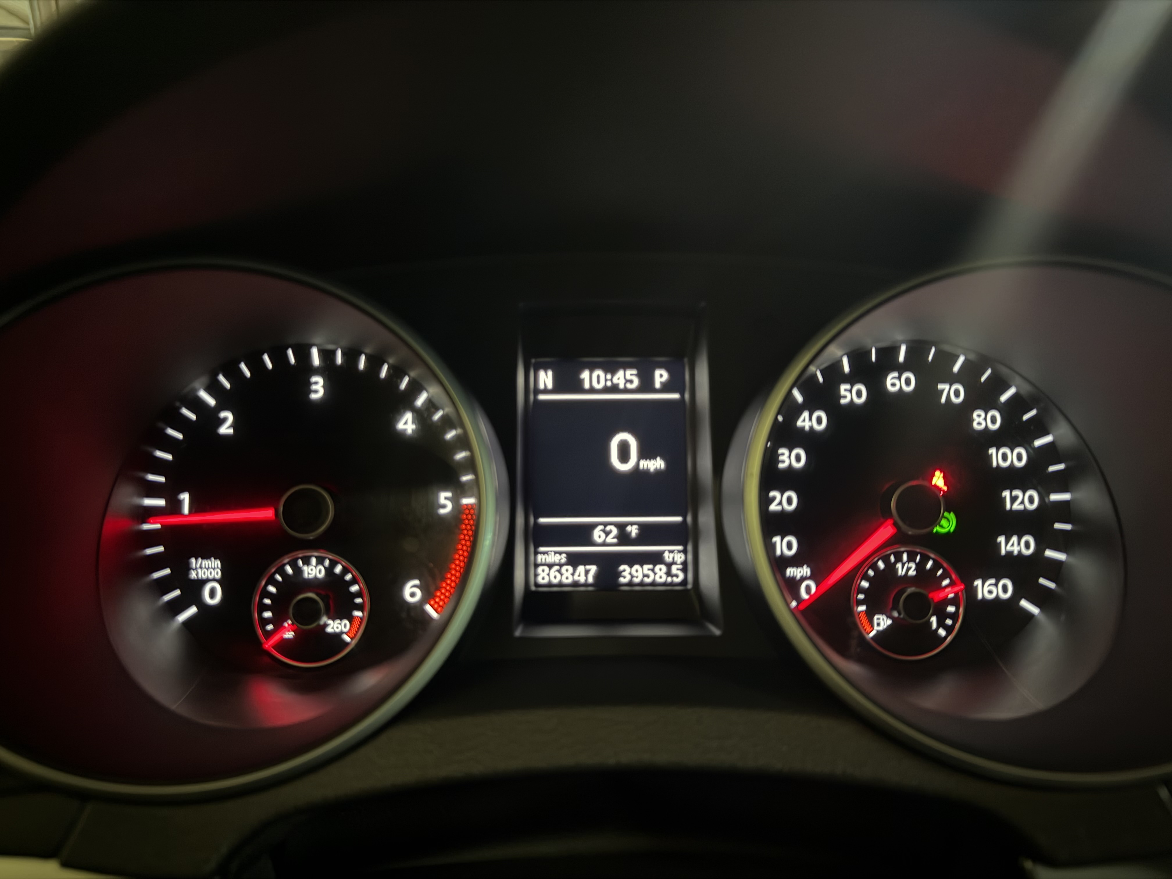 Used 2012 Volkswagen Golf TDI FWD image 10
