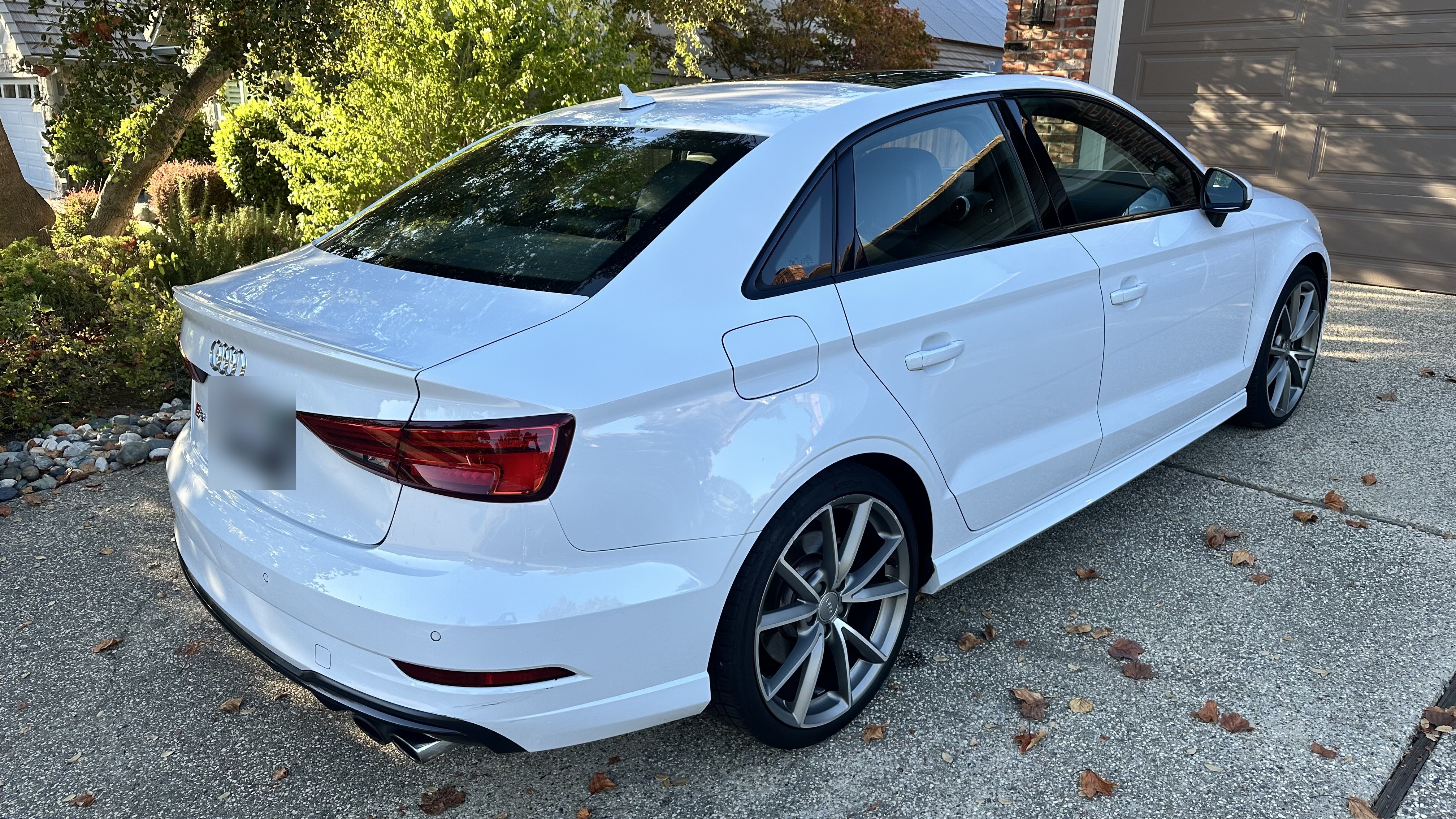Used 2017 Audi S3 Premium Plus w/ Technology Package AWD/4WD image 4