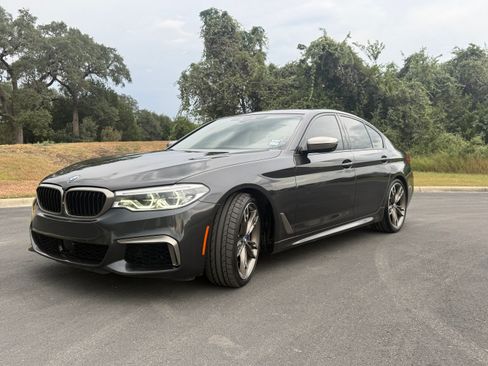 Used 2020 BMW M550i xDrive w/ Dynamic Handling Package AWD/4WD image 22