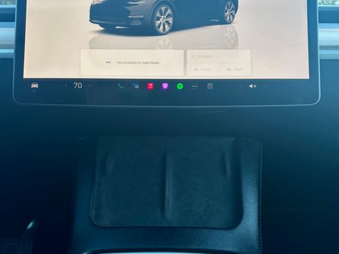 Used 2023 Tesla Model Y Long Range image 5