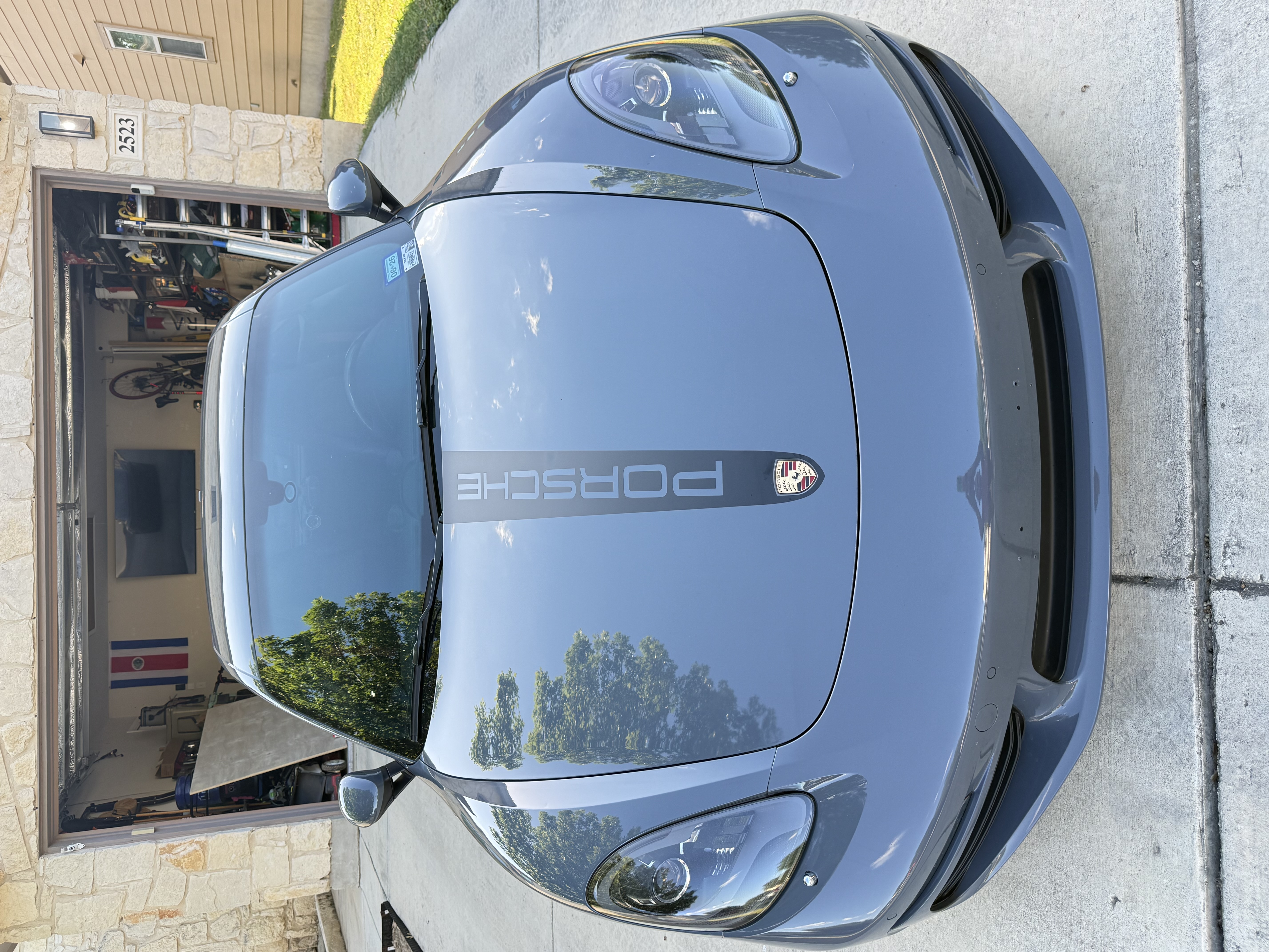 Used 2018 Porsche 718 Cayman RWD image 17