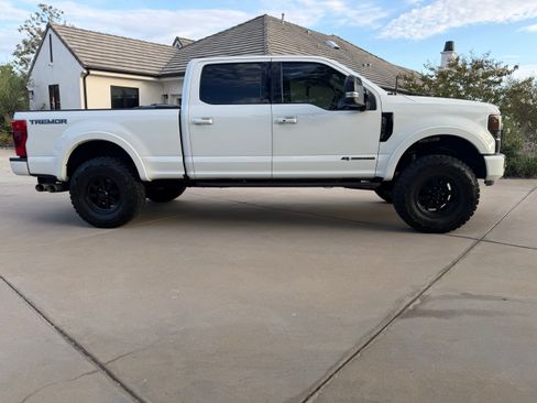 Used 2021 Ford F250 Lariat AWD/4WD image 8